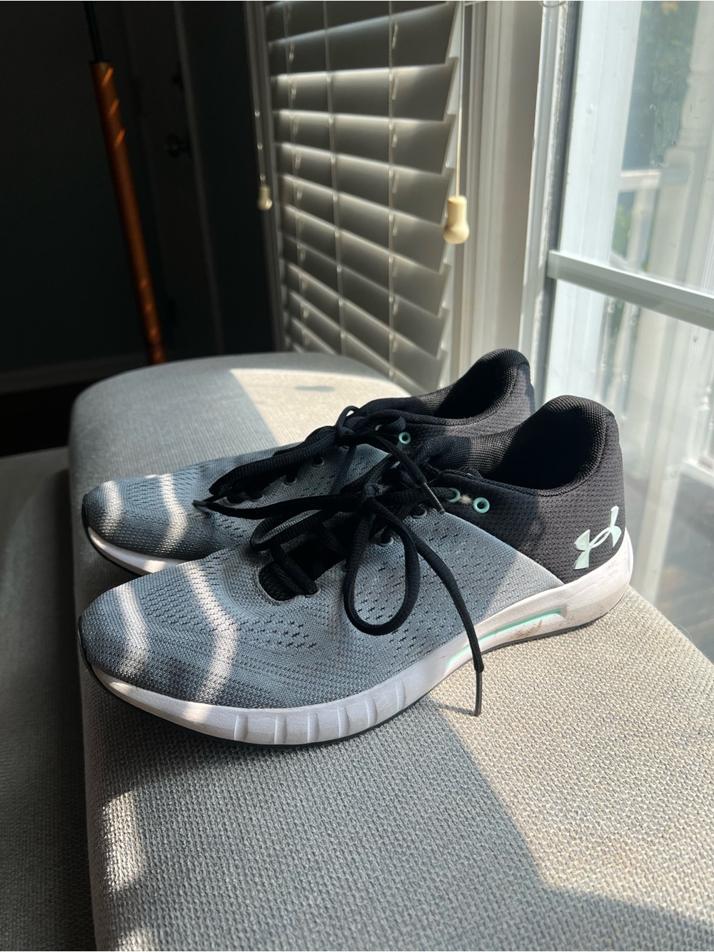 Under Armour Men’s Gray, Black & Mint Lightweight Training Sneakers